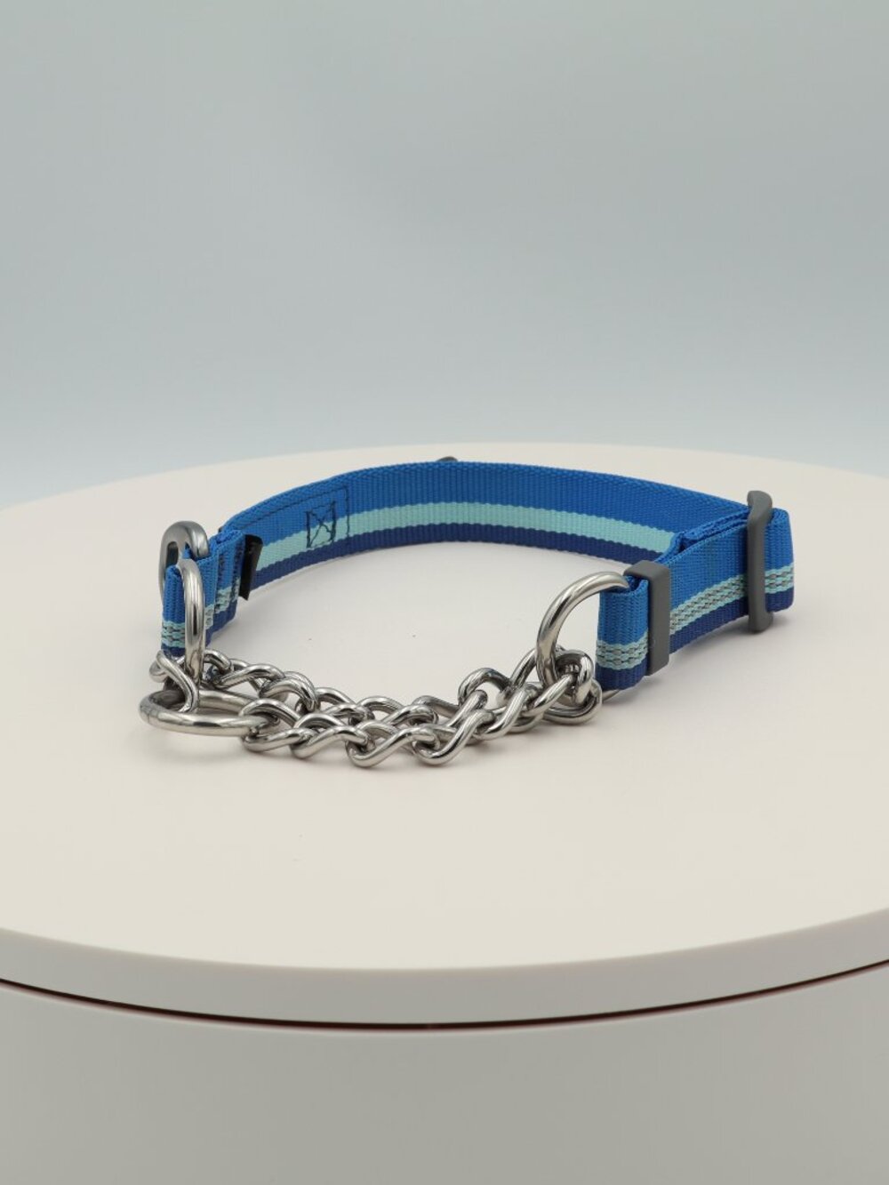 Ruffwear Blue and Light Blue Striped Martingale Collar 11-14 inches, 28-36 cm - Picture 6 of 6
